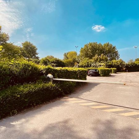 6-Person Apartment With Swimming Pool Tennis Court And Free Parking 25 Le Touquet 외부 사진