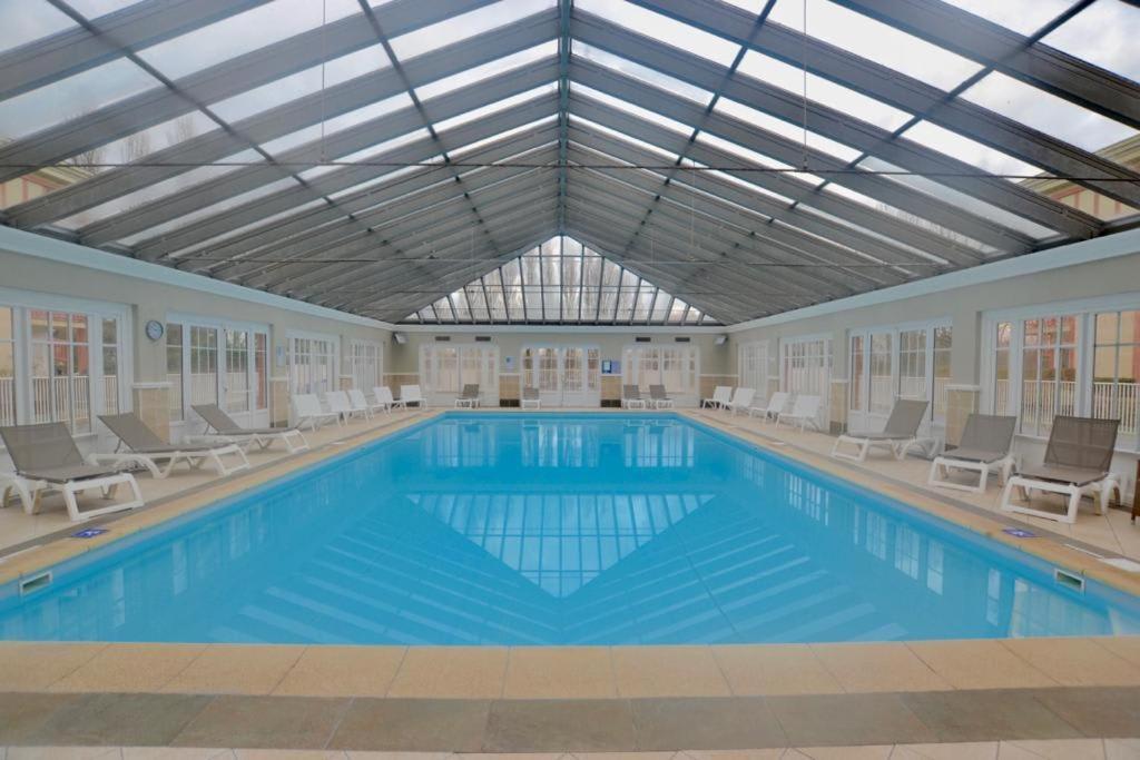 6-Person Apartment With Swimming Pool Tennis Court And Free Parking 25 Le Touquet 외부 사진