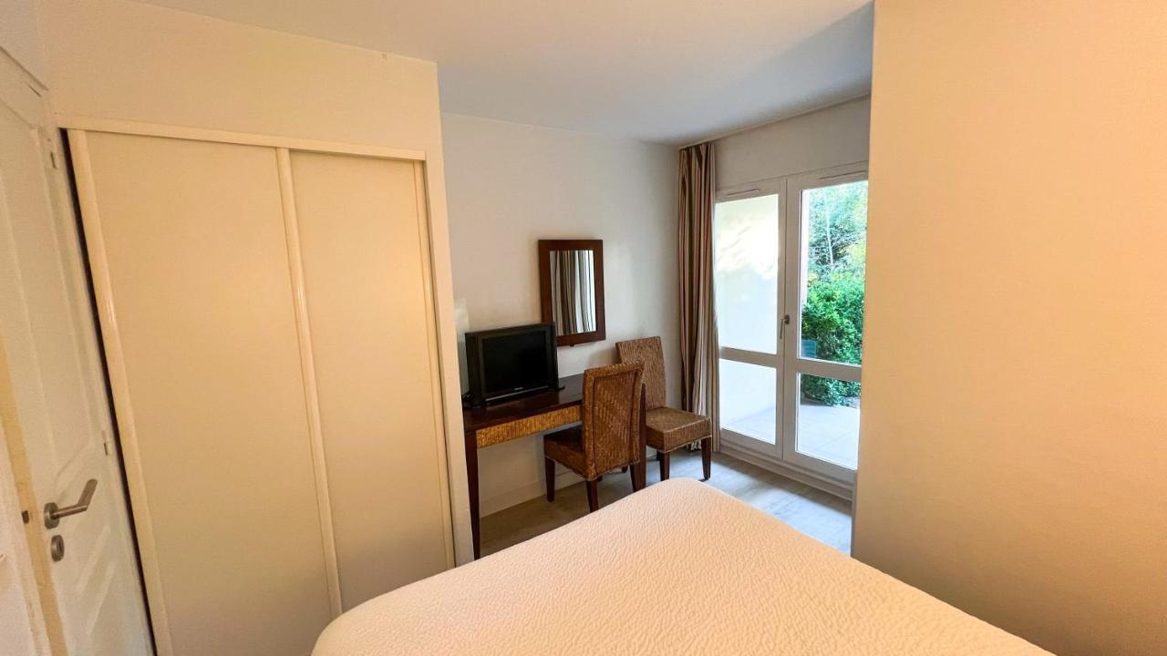 6-Person Apartment With Swimming Pool Tennis Court And Free Parking 25 Le Touquet 외부 사진
