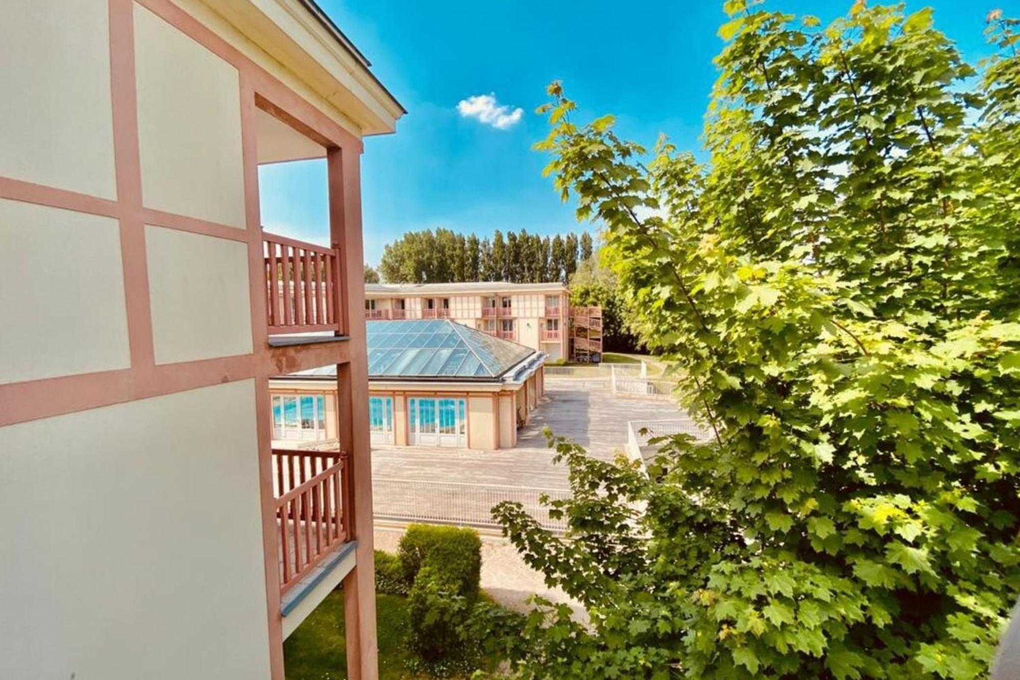 6-Person Apartment With Swimming Pool Tennis Court And Free Parking 25 Le Touquet 외부 사진